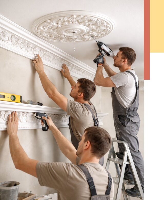 Монтаж лепнины на потолок в Кемерово от 3330 руб. быстро и недорого | ОТДЕЛОЧНИК-Кмр